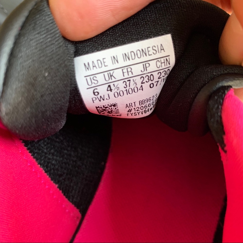 Adidas Baseline Sneakers - Picture 7 of 8